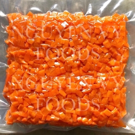 Cà rốt cắt hạt lựu đông lạnh